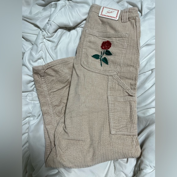 Lisa Says Gah - Dylan Pant - Picture 2 of 5